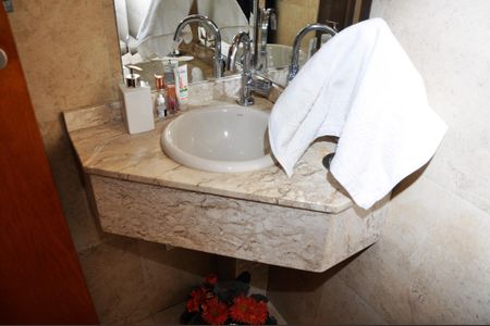 Casa para alugar com 230m², 3 quartos e 5 vagasDetalhe - Lavabo - Sala de Jantar