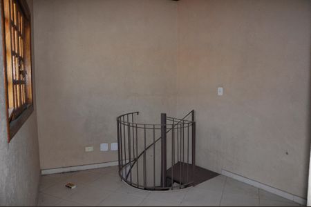 Casa para alugar com 230m², 3 quartos e 5 vagasEdícola