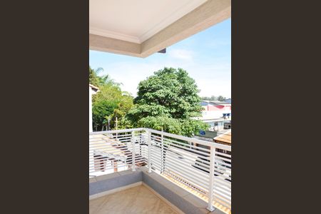 Casa para alugar com 230m², 3 quartos e 5 vagasDetalhe - Varanda