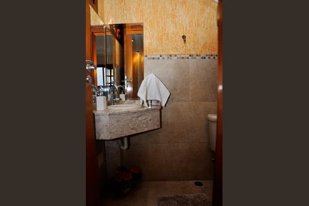 Casa para alugar com 230m², 3 quartos e 5 vagasDetalhe - Lavabo - Sala de Jantar