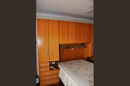 Casa para alugar com 230m², 3 quartos e 5 vagasDetalhe - Quarto 01 com Suíte e Varanda