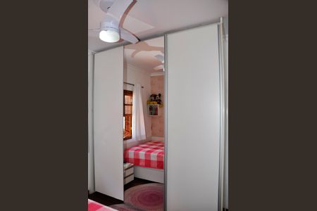 Casa para alugar com 230m², 3 quartos e 5 vagasDetalhe - Quarto 02