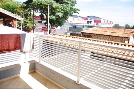 Casa para alugar com 230m², 3 quartos e 5 vagasDetalhe - Varanda da Sala