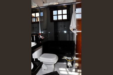 Casa para alugar com 230m², 3 quartos e 5 vagasDetalhe - Banheiro Social