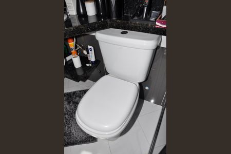 Casa para alugar com 230m², 3 quartos e 5 vagasDetalhe - Banheiro Social