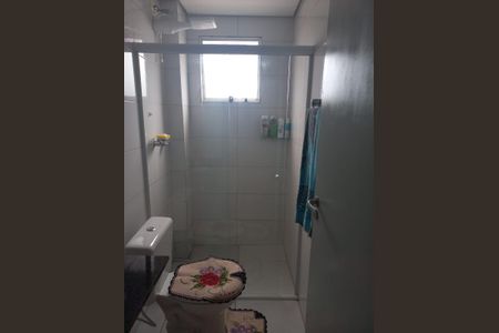 Banheiro de apartamento para alugar com 2 quartos, 45m² em Jardim Fatima, Guarulhos