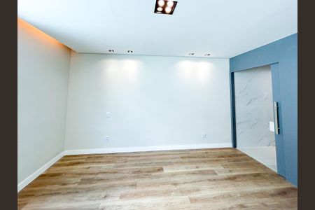 Casa à venda com 290m², 3 quartos e 4 vagasSuíte 2