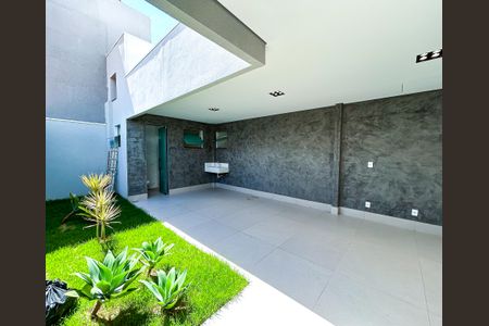 Casa à venda com 290m², 3 quartos e 4 vagasÁrea comum