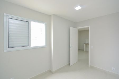 Kitnet/Studio para alugar com 1 quarto, 30m² em Jardim Anhanguera, São Paulo