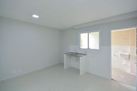 Kitnet/Studio para alugar com 1 quarto, 30m² em Jardim Anhanguera, São Paulo