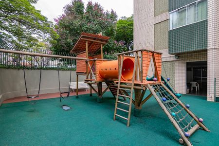 Apartamento à venda com 130m², 3 quartos e 1 vaga Apartamento à venda com 130m², 3 quartos e 1 vagaÁrea comum