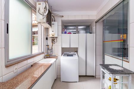 Apartamento à venda com 130m², 3 quartos e 1 vaga Apartamento à venda com 130m², 3 quartos e 1 vagaÁrea de Serviço