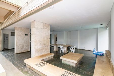 Apartamento à venda com 130m², 3 quartos e 1 vaga Apartamento à venda com 130m², 3 quartos e 1 vagaÁrea comum