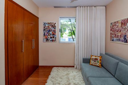 Apartamento à venda com 130m², 3 quartos e 1 vaga Apartamento à venda com 130m², 3 quartos e 1 vagaQuarto 3