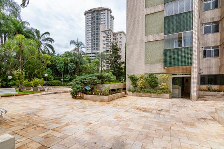 Apartamento à venda com 130m², 3 quartos e 1 vaga Apartamento à venda com 130m², 3 quartos e 1 vagaÁrea comum