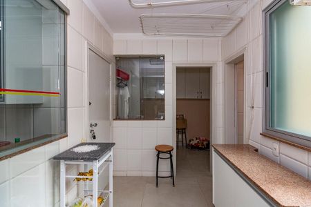 Apartamento à venda com 130m², 3 quartos e 1 vaga Apartamento à venda com 130m², 3 quartos e 1 vagaÁrea de Serviço