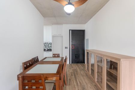 Apartamento para alugar com 98m², 2 quartos e 1 vaga Apartamento para alugar com 98m², 2 quartos e 1 vagaSala