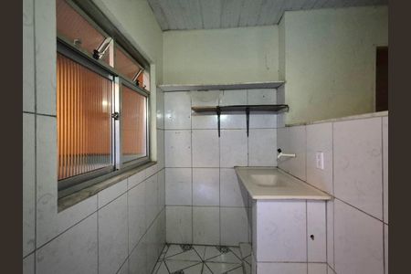 Cozinha  de apartamento para alugar com 1 quarto, 18m² em Vargem Grande, Rio de Janeiro
