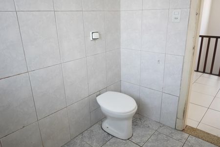 Casa à venda com 93m², 2 quartos e sem vagaBanheiro