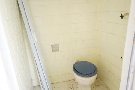 Casa à venda com 93m², 2 quartos e sem vagaBanheiro de serviço