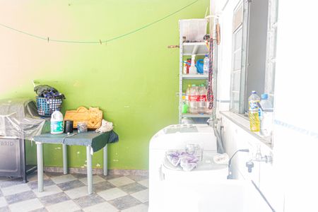 Casa para alugar com 100m², 2 quartos e 1 vagaÁrea de Serviço