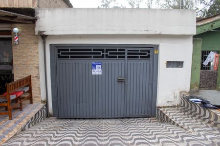 Casa para alugar com 48m², 1 quarto e sem vaga Casa para alugar com 48m², 1 quarto e sem vagaFachada