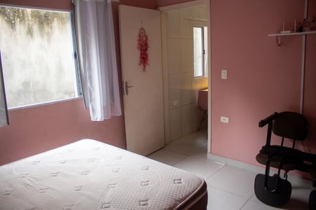 Casa para alugar com 48m², 1 quarto e sem vaga Casa para alugar com 48m², 1 quarto e sem vagaSuite