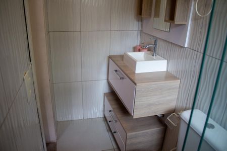 Casa para alugar com 48m², 1 quarto e sem vaga Casa para alugar com 48m², 1 quarto e sem vagaBanheiro Suite