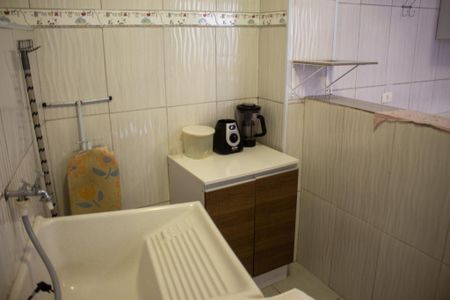 Casa para alugar com 48m², 1 quarto e sem vaga Casa para alugar com 48m², 1 quarto e sem vagaÁrea de serviço