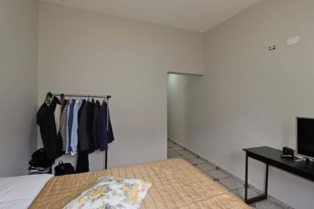 Casa à venda com 310m², 5 quartos e 7 vagasSuíte 2