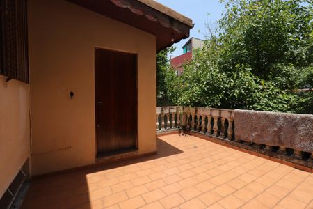 Casa à venda com 310m², 5 quartos e 7 vagasVaranda do Quarto 1