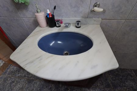 Casa à venda com 310m², 5 quartos e 7 vagasBanheiro Social - Pia