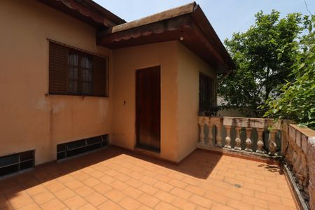 Casa à venda com 310m², 5 quartos e 7 vagasVaranda do Quarto 1