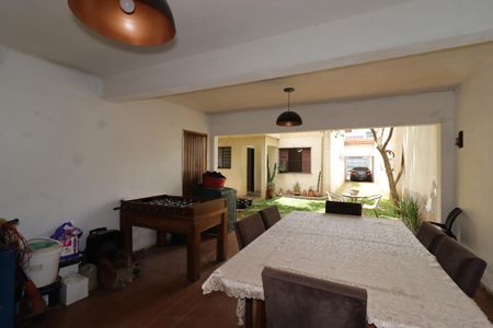 Casa à venda com 310m², 5 quartos e 7 vagasÁrea Gourmet