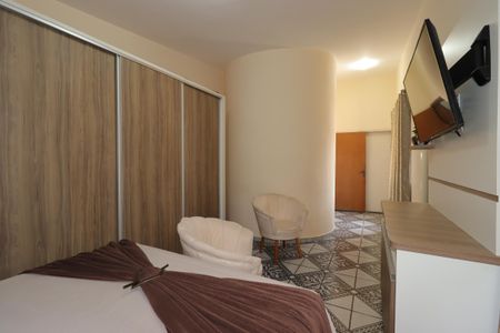 Casa à venda com 310m², 5 quartos e 7 vagasQuarto 1