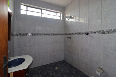 Casa à venda com 310m², 5 quartos e 7 vagasBanheiro Social