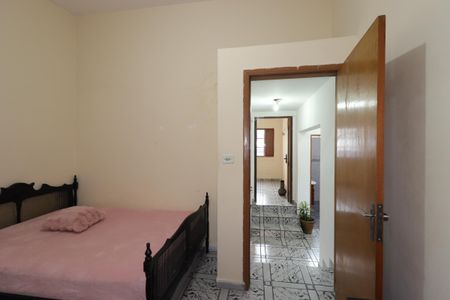 Casa à venda com 310m², 5 quartos e 7 vagasQuarto 3