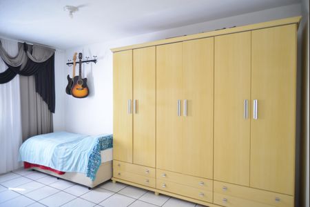 Casa à venda com 350m², 2 quartos e 5 vagasQuarto 1