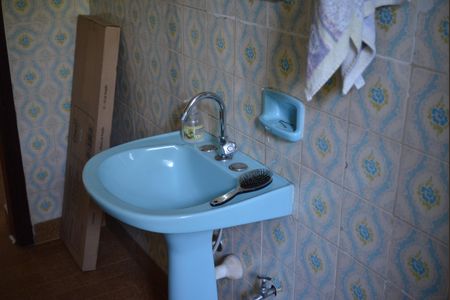 Casa à venda com 350m², 2 quartos e 5 vagasBanheiro Social