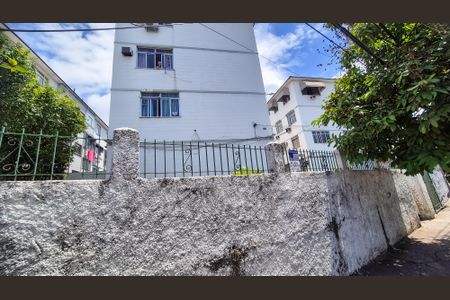 Apartamento à venda com 80m², 3 quartos e sem vagaEntrada do condomínio 