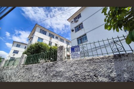 Apartamento à venda com 80m², 3 quartos e sem vagaEntrada do condomínio e Plaquinha 