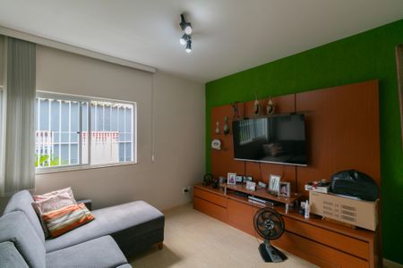 Casa para alugar com 360m², 3 quartos e 2 vagas