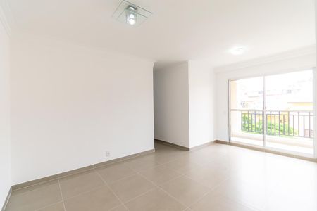 Sala de apartamento à venda com 3 quartos, 67m² em Sítio da Figueira, São Paulo