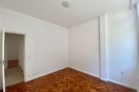 Apartamento à venda com 80m², 2 quartos e 1 vagaQuarto 2