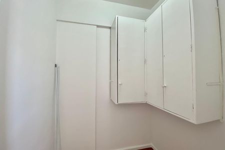 Apartamento à venda com 80m², 2 quartos e 1 vagaÁrea de Serviço