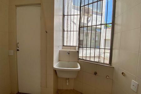 Apartamento à venda com 80m², 2 quartos e 1 vagaÁrea de Serviço