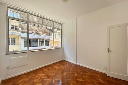 Apartamento à venda com 80m², 2 quartos e 1 vagaQuarto 2