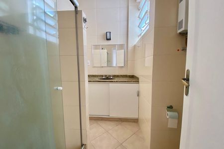 Apartamento à venda com 80m², 2 quartos e 1 vagaBanheiro Social