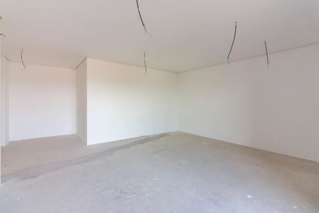 Apartamento à venda com 312m², 4 quartos e 5 vagasSuíte 2