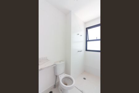 Apartamento à venda com 312m², 4 quartos e 5 vagasBanheiro da Suíte 3